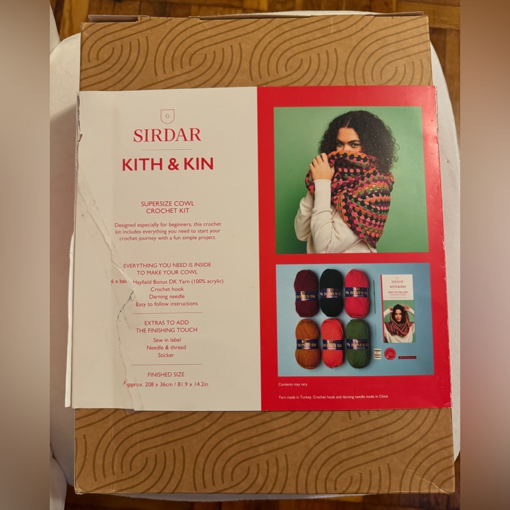 Sirdar Kith & Kin Oversize Cowl Crochet Kit - Picture 5 of 9